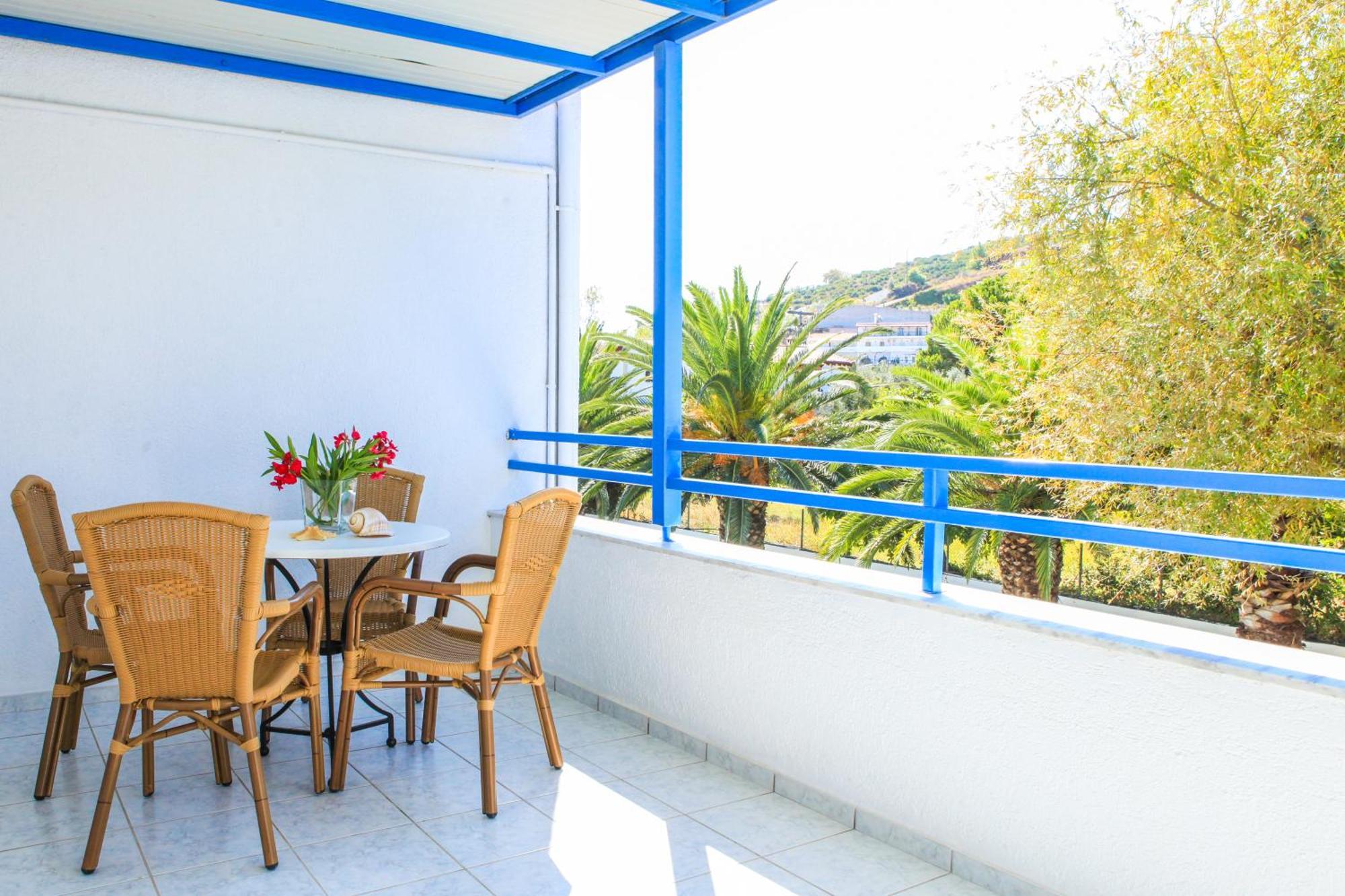 Ostria Aparthotel Agia Paraskevi  Exterior photo