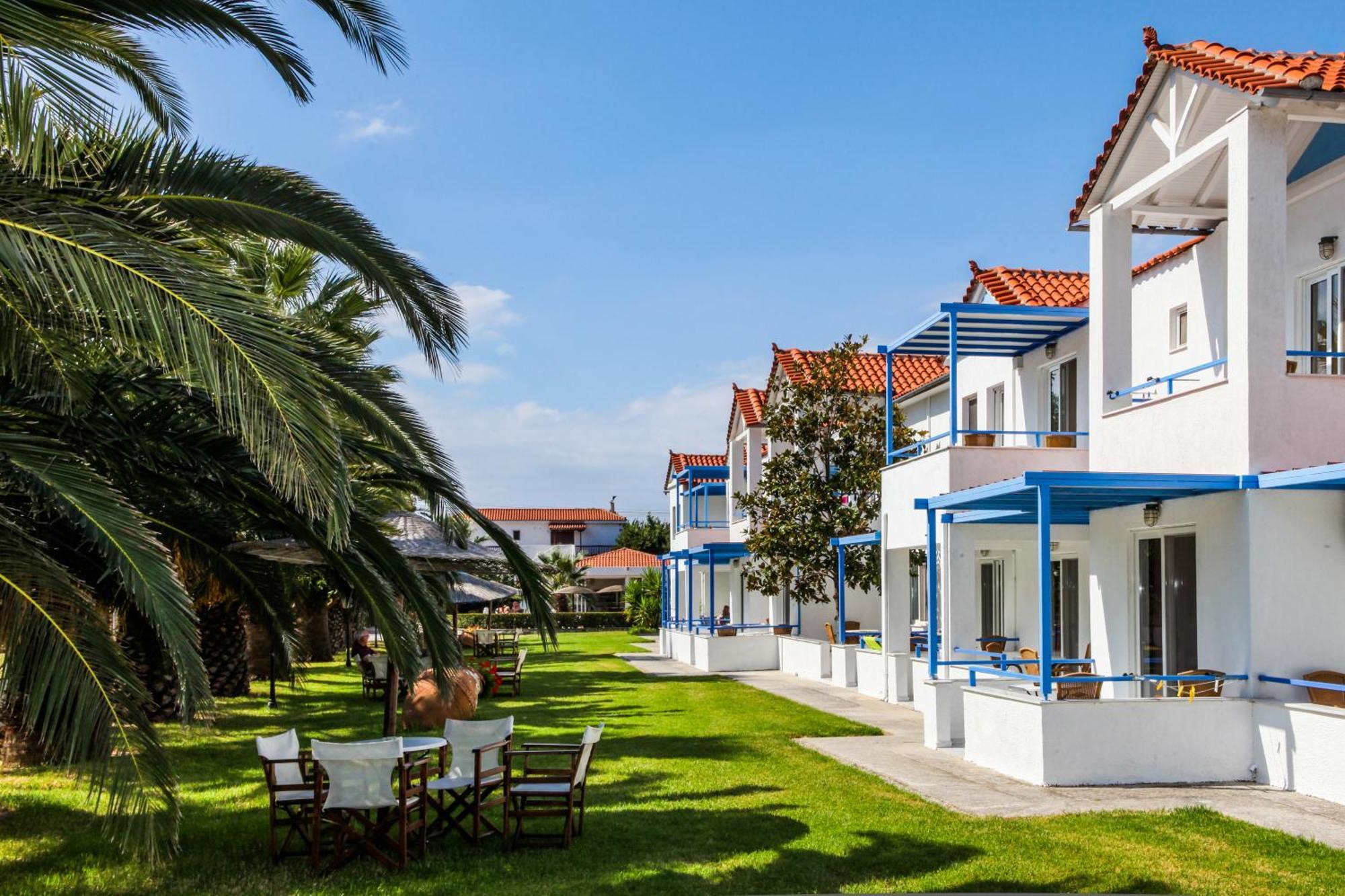 Ostria Aparthotel Agia Paraskevi  Exterior photo