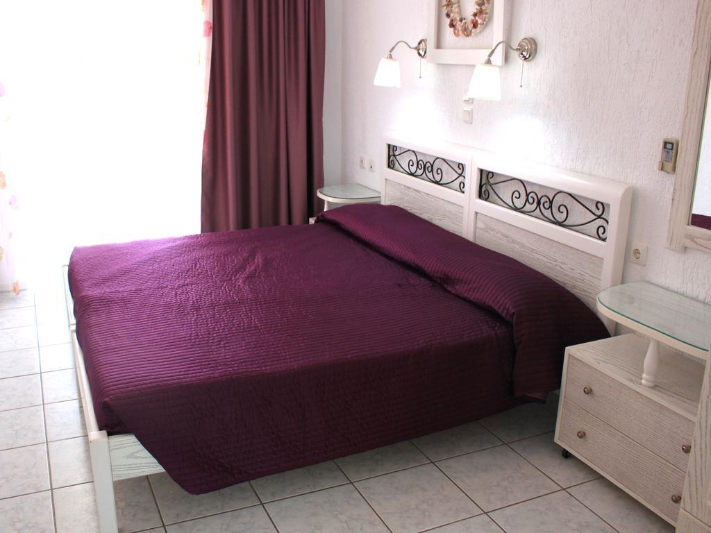 Ostria Aparthotel Agia Paraskevi  Exterior photo