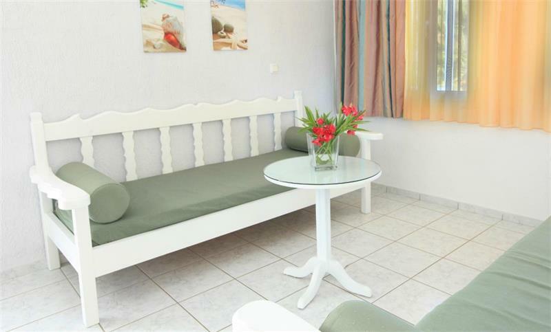 Ostria Aparthotel Agia Paraskevi  Exterior photo