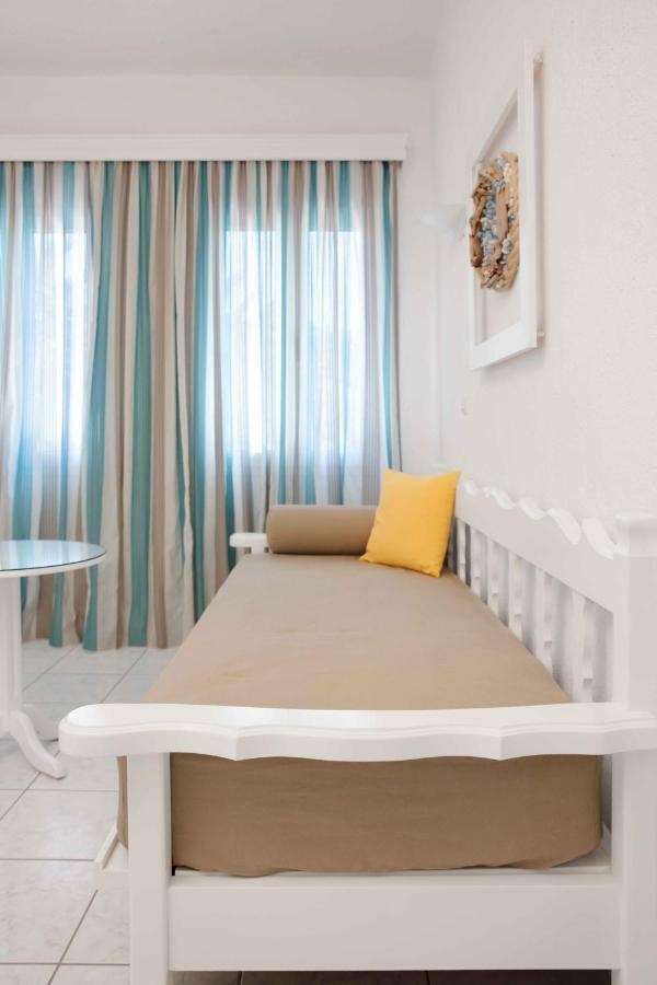 Ostria Aparthotel Agia Paraskevi  Exterior photo